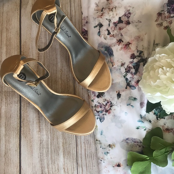 🌟SALE🌟 Ankle Stap Stiletto Platform Sandal Heel - Picture 2 of 8